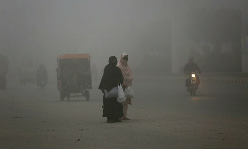 Road-washing drive launched to rid Lahore of smog