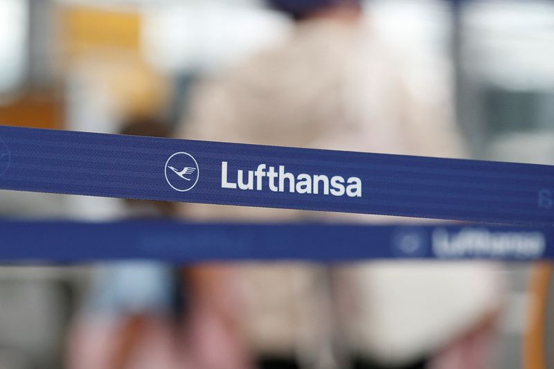 German pilots union calls Saturday strike at Lufthansa’s Discover