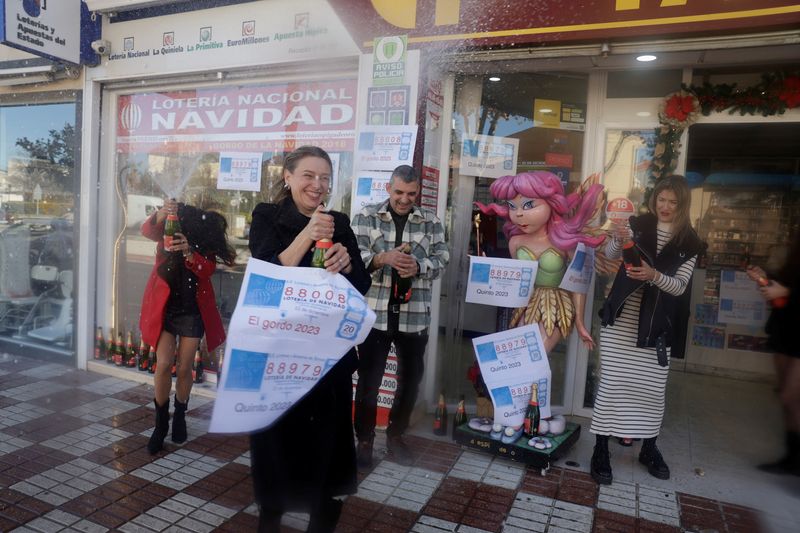 Spaniards rejoice as ‘The Fat One’ lottery winners revealed