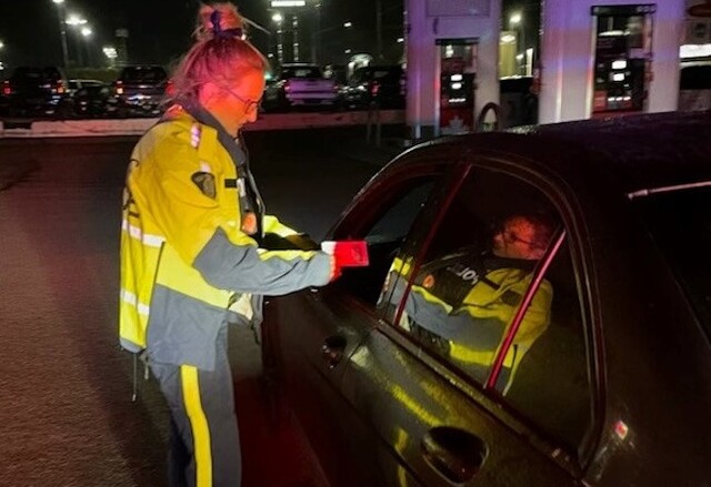 Vernon RCMP hand out ‘positive tickets’ to designated drivers – Vernon News