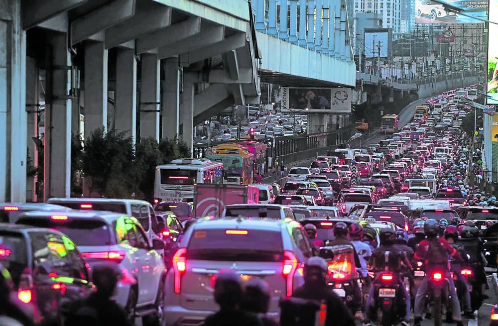 LTO preparing safety measures amid influx of travelers during Christmas | Inquirer News