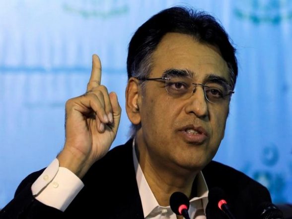 World News | Pakistan Leader Asad Umar Quits Imran Khan’s Party, Quits Politics | LatestLY