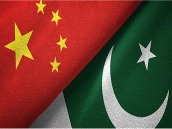 World News | Pakistan Seeks USD600 Million from Chinese Banks Amid IMF Bailout Negotiations | LatestLY
