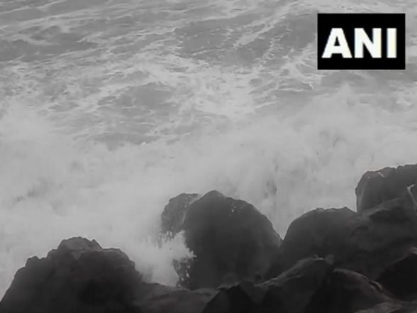 India News | Cyclone Michaung Likely to Make Landfall Between Nellore, Machilipatnam in Andhra Pradesh | LatestLY