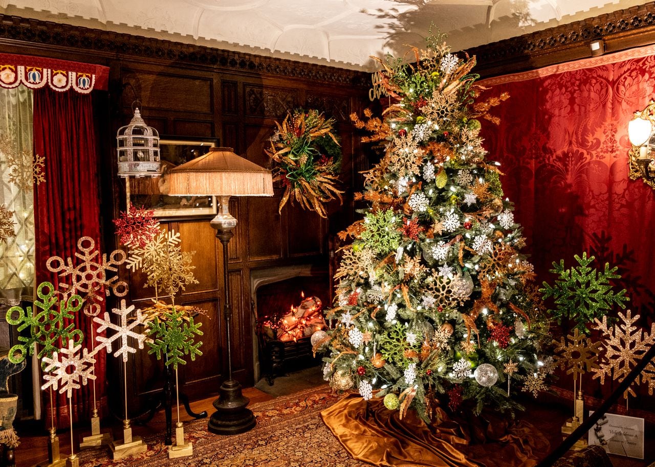Deck the Hall dazzles at Stan Hywet Hall & Gardens for the holidays (photos)