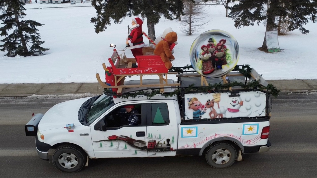 ‘Christmas Carolling Truck’ bringing joy to rural Alberta residents