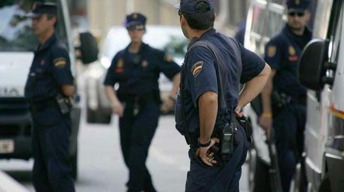 Spain arrests 14 airport workers over theft from luggage