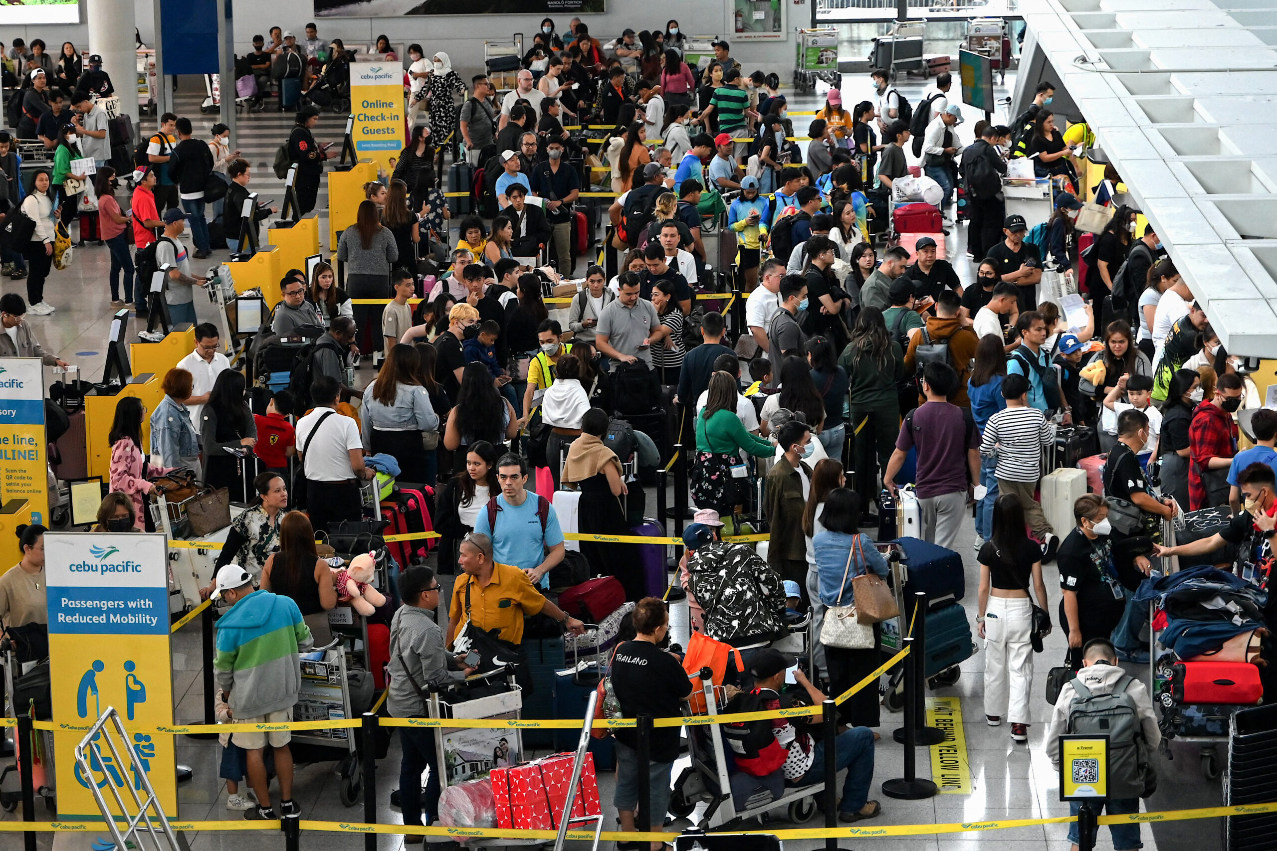 PH records 161,000 arrivals during Christmas weekend | Inquirer News