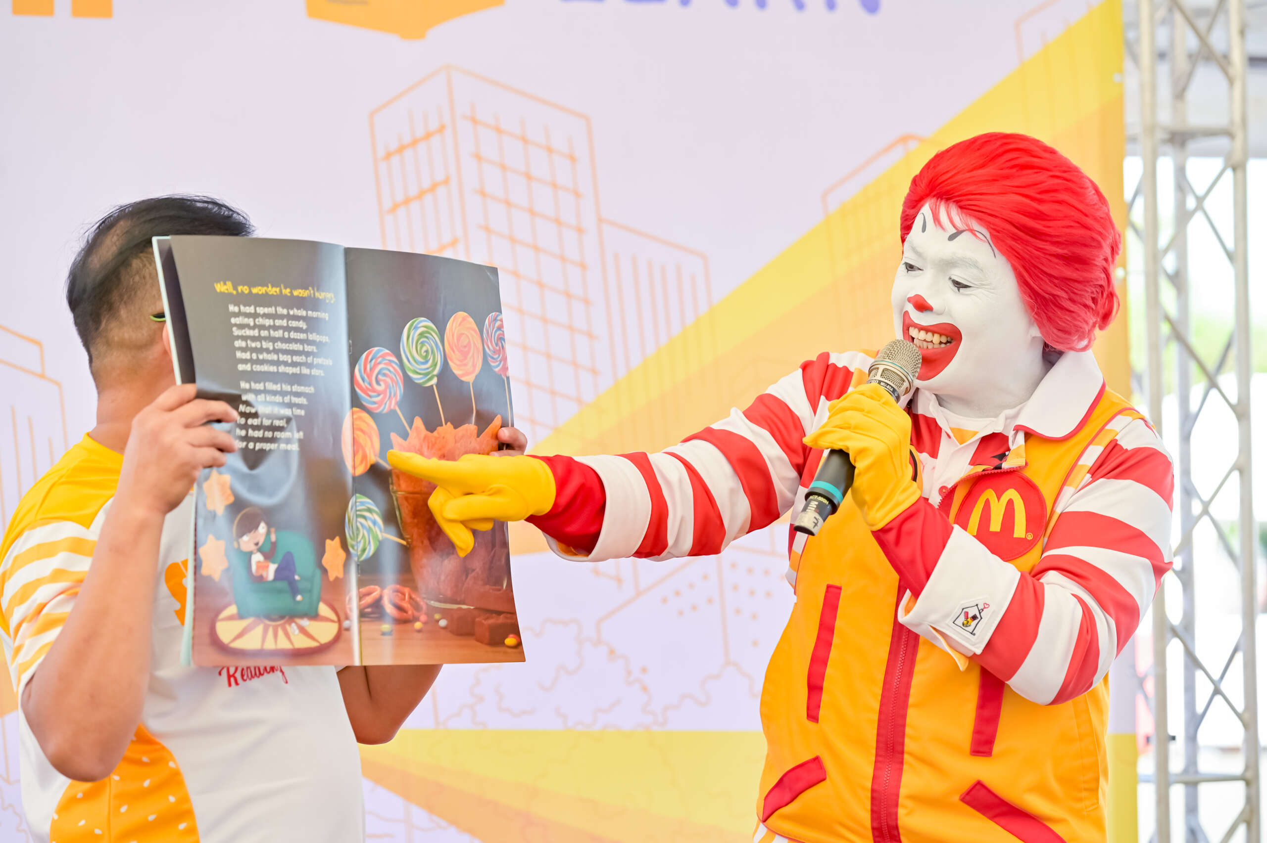 McDonald’s Stripes Run participants raised P1 million for children’s literacy