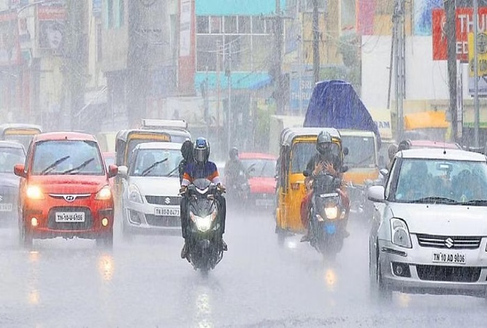 Rain Lashes Parts Of Tamil Nadu, More Showers Likely Today; Schools May Remain Closed