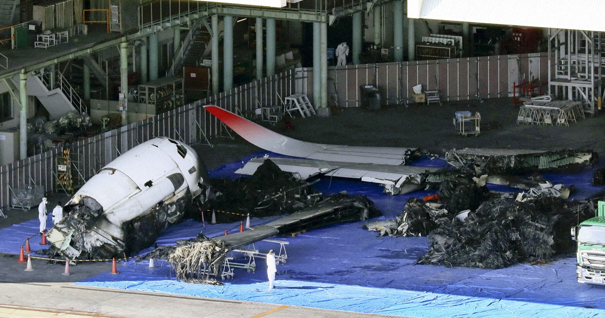 Last runway to reopen at Tokyo’s Haneda with JAL wreckage cleared