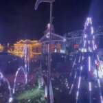 ‘Christmas Tree Lane’ in Alameda draws families from all over city for biggest night of the year