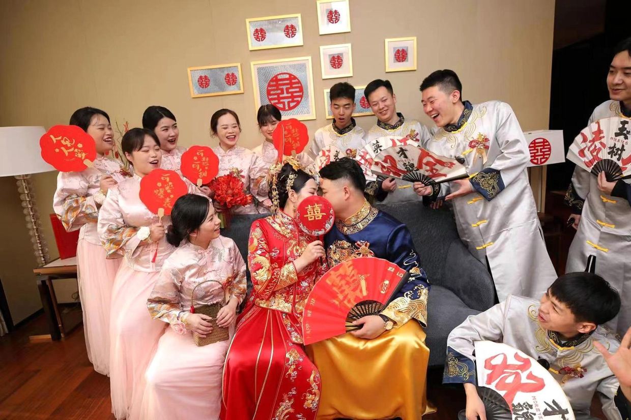 Bridesmaids-for-hire business booms in China