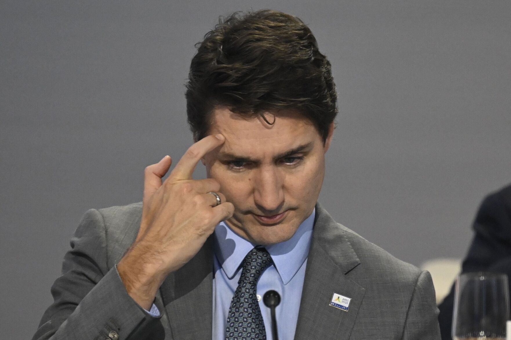 Justin Trudeau and his Liberals hit new lows in support, poll suggests