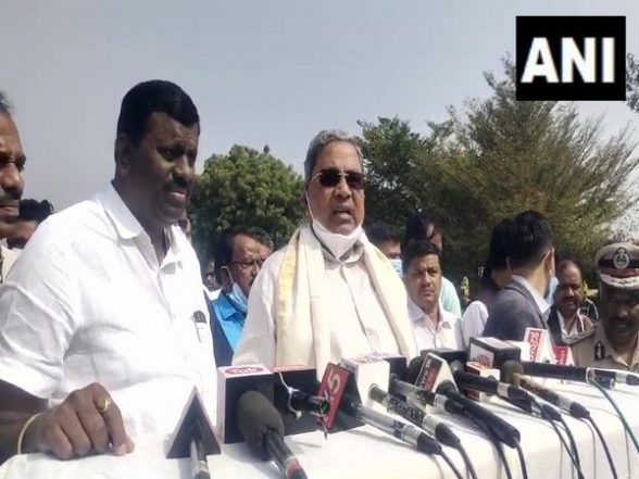 India News | Karnataka CM Siddaramaiah Justifies Arrest of Man for Post Babri Demolition Riots, BJP Calls for Statewide Protest | LatestLY