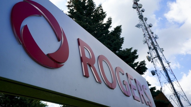 Rogers says cell phone prices are going up for customers not on contracts