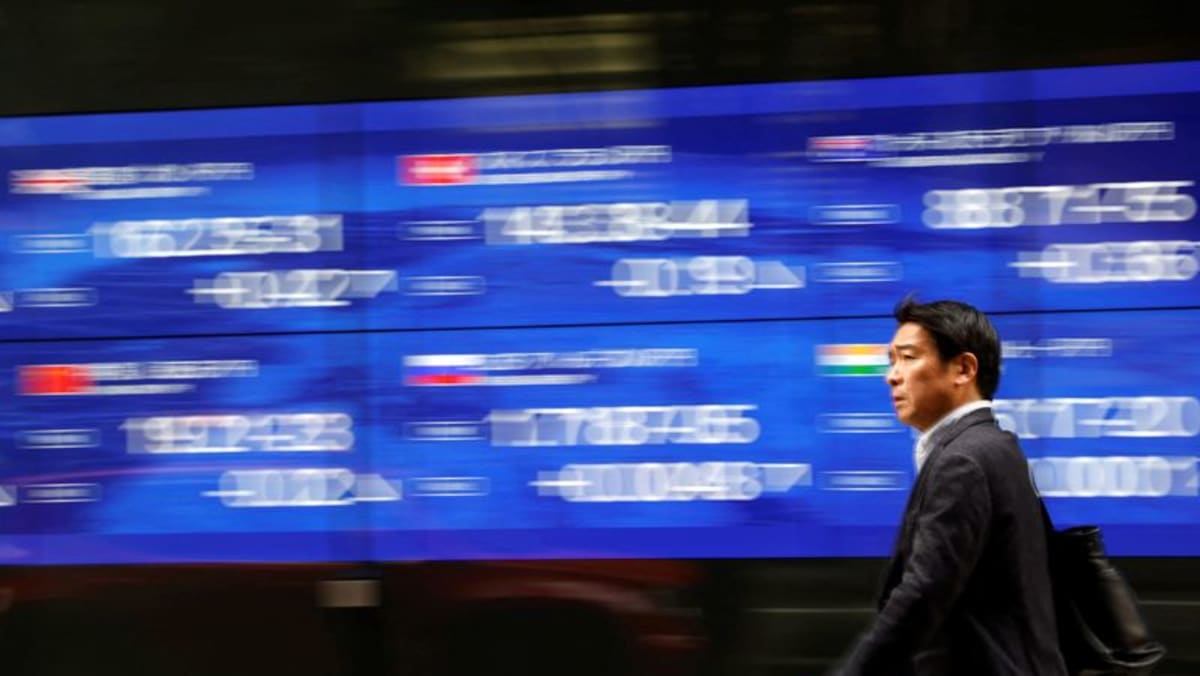 Chinese shares sustain rally, Nikkei vaults to new heights