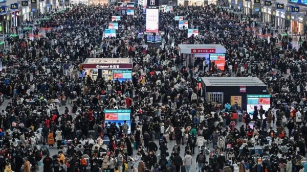 Snowstorms spoil Lunar New Year travel for millions in China