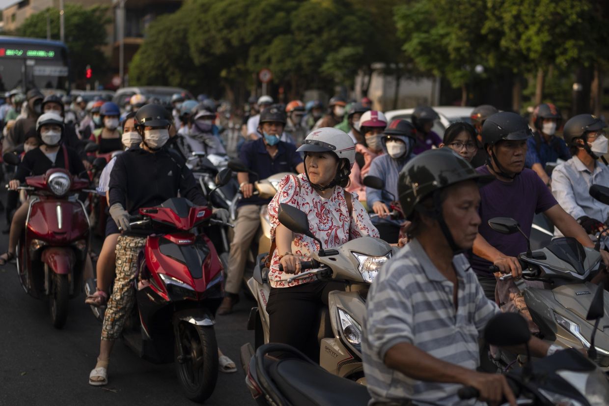 Vietnam motorcycle sales hit the brakes sharply