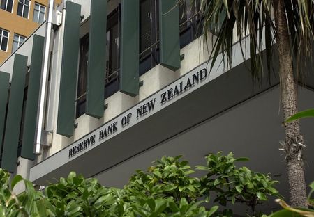 New Zealand dollar skids as RBNZ sounds less than hawkish