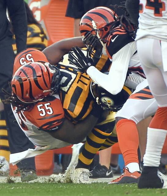 Injury to Le’Veon Bell in 2015 contributed to Steelers voting to eliminate hip-drop tackle