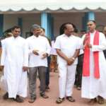 India News | Tripura Governor Indrasena Reddy Nallu Attends Mariumnagar Church on Good Friday | LatestLY