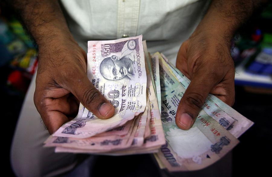 Indian rupee, bond yields to take cues from RBI, Fed minutes