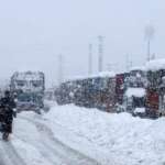West Bengal: 40 Tourists Evacuated Following Heavy Snowfall in Sandakphu- Republic World